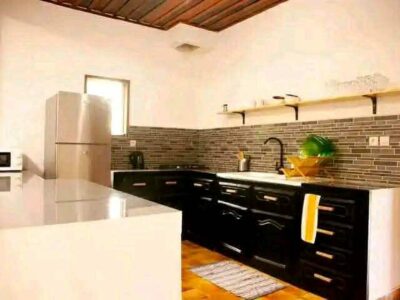 Villa de 3 chambres meublées avec clim & wifi