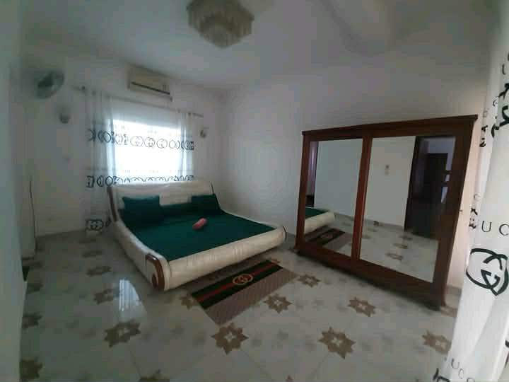 Appartement avec piscine – Maromagniry