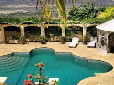 Maison avec piscine – Antafiamalama