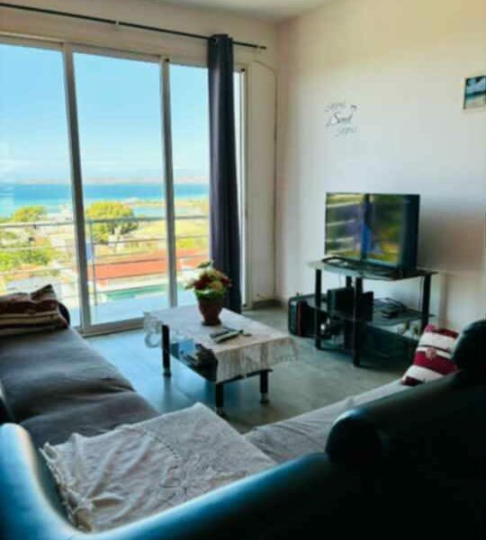 Appartement au centre ville avec vue mer