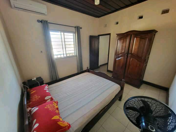 Appartement 2 chambres meublées à Tanambao 3