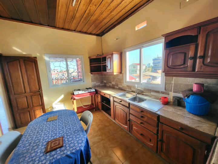 Appartement 2 chambres meublées à Tanambao 3
