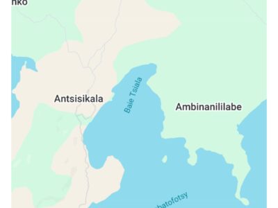 Terrain de 1 ha titré borné dans la baie