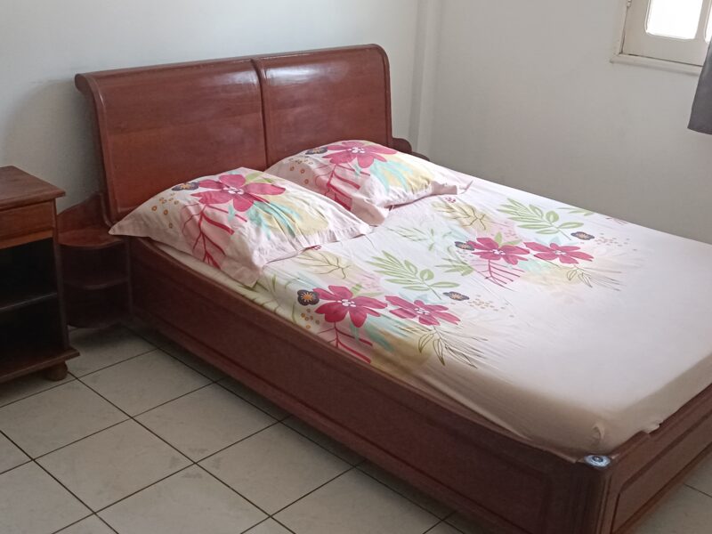 Appartement de 4 chambres meublées, clim